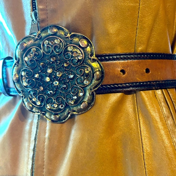 Leather rock Inc. belt - Picture 1 of 6